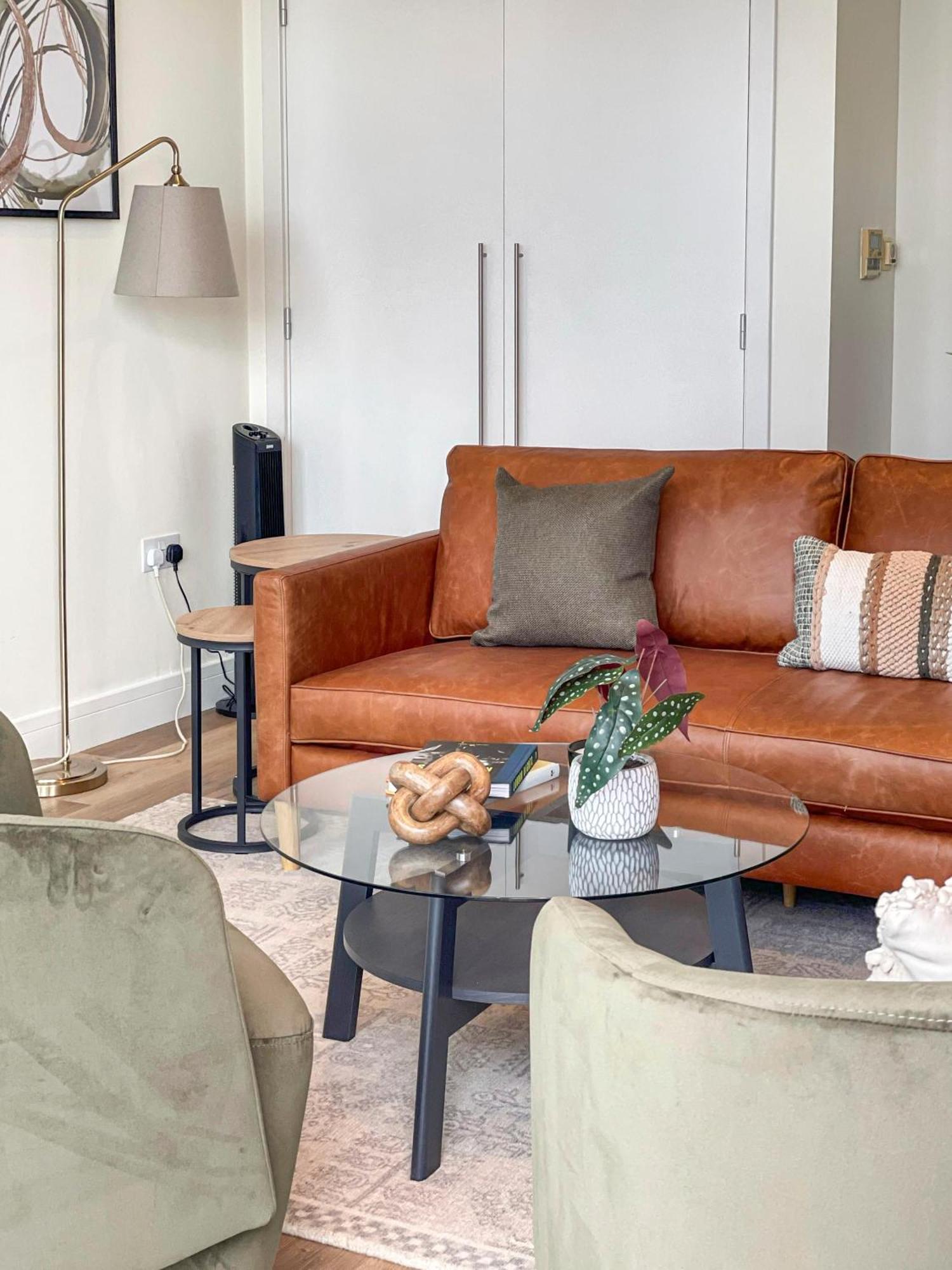 Boho Chic 2bed Apt-marina Views Near River Thames * Londres